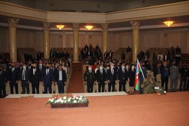 Şəhid ailələrinə və Vətən müharibəsi iştirakçılarına medallar təqdim edilib